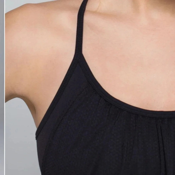 Lululemon no limits tank - Picture 3 of 9